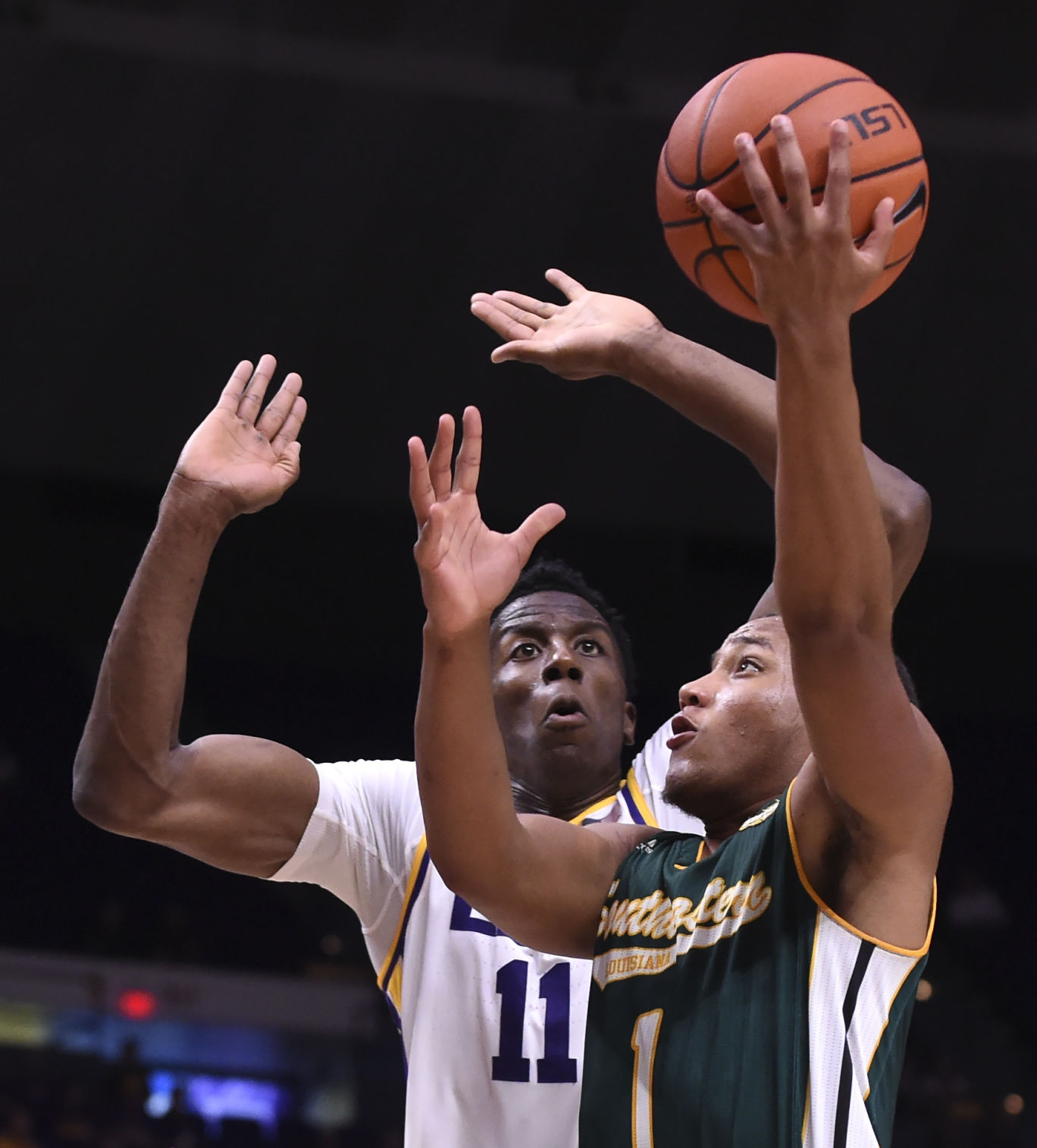 lsumensbasketball.110718_HS_1634